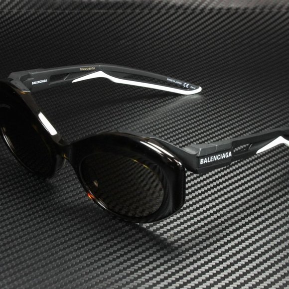 Balenciaga Women's Havana and Black Sunglasses! - Picture 1 of 4